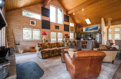 Angel Fire House | Sunny Mountain Delight by Velo