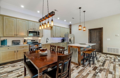 Bellmore House | Raccoon Lake Retreat