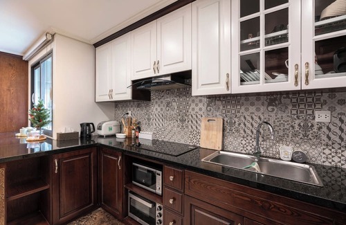 Hai Ba Trung Apartment | City Center Vietnamese Style 1-bedroom 70m2 apartment