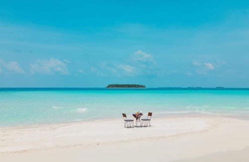 Kendhoo House | Dhoani Maldives Guesthouse