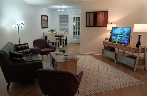 Manchester House | 2-bedroom house in lovely Manchester TN; Easy Access to Bonnaroo Festival 2025