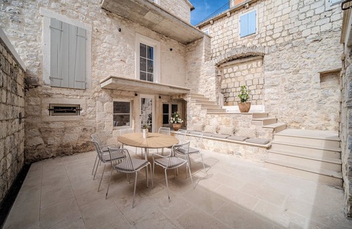 Cove Makarac (Milna) Villa | Villa Kaleta Brac