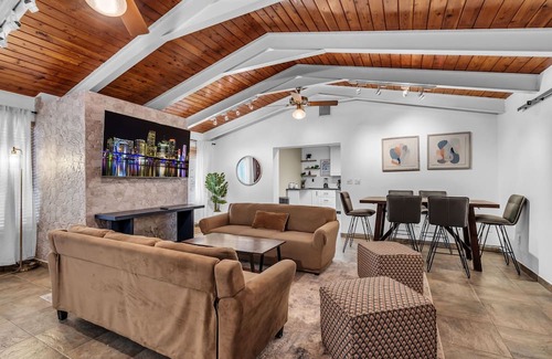 Coral Terrace House | Spacious 5BR 2BA in Miami!