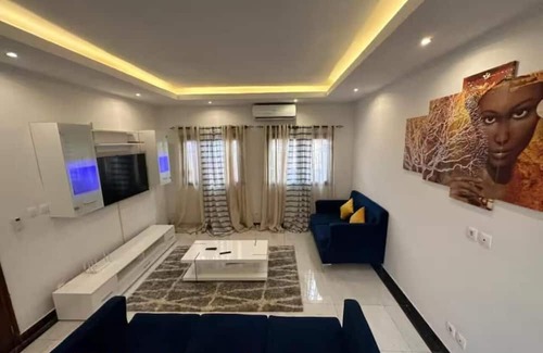 Porto-Novo Villa | Legacy Villa