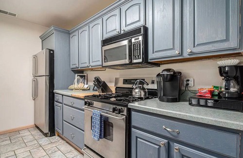 East Jordan House | Lakeview Retreat - 2 bedroom - 3 bathrooms