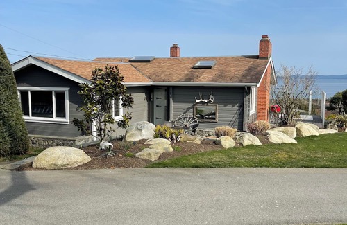 Saanichton Cottage | Cottage rural Saanichton.stunning views