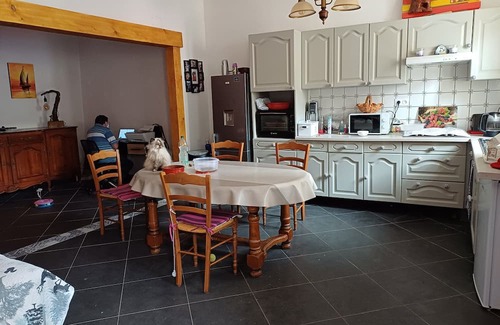 Ille-sur-Tet House | Tourist town near PERPIGNAN.