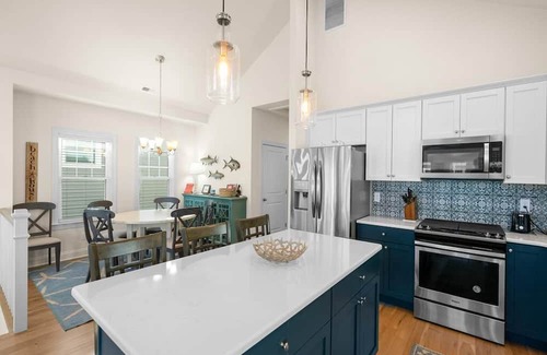 Cape May House | Newly constructed at Spicers Creek in CM Marina, 5 bedrooms, 3 baths, sleeps 12