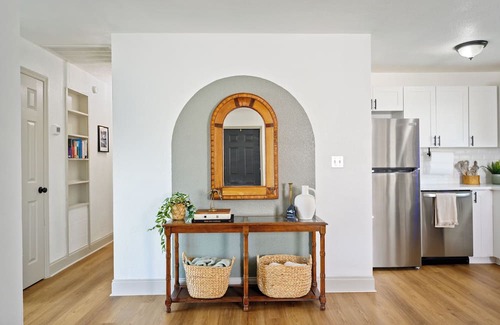 Lakeland House | Lake Hunter Cozy Cottage, Sleeps 6, centrally located