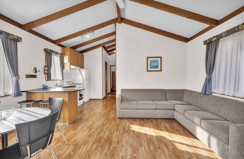 Metung Villa | 3 Bedroom Family Villa