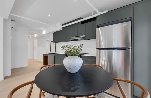 Cite Multimedia Apartment | Mercer-1 Bedroom Corner -Free parking