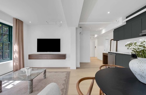 Cite Multimedia Apartment | Mercer-1 Bedroom Corner -Free parking
