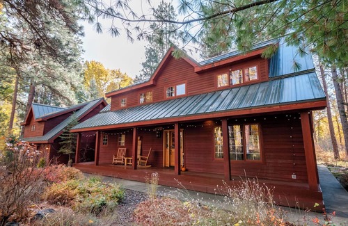Cle Elum Cabin | Riverside 2-bedroom cabin in Cle Elum