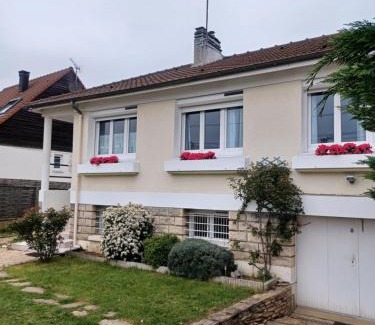 Ezanville House | Olympique house