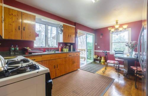 White Plains House | American Room At Cozy Homeva