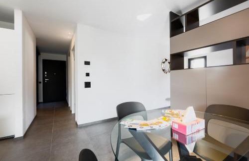 Lumino Apartment | Suite Deluxe x4PAX Lumino - Bellinzona-By EasyLife Swiss