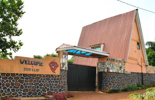 Buwama Bed & Breakfast | Zion Camp