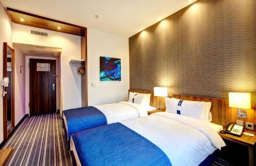 Voronezh Hotel | Holiday Inn Express Voronezh Kirova, an IHG Hotel