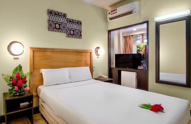 Tanoa Skylodge Hotel