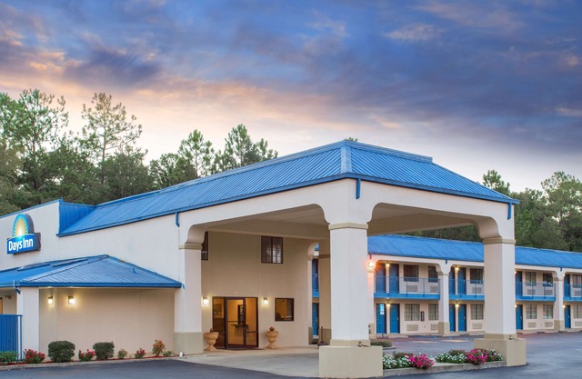 Days Inn by Wyndham Picayune