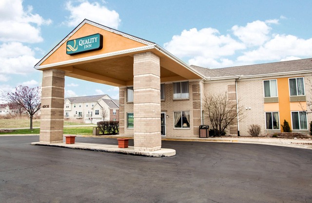 Quality Inn Aurora - Naperville Area
