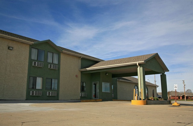 New Victorian Inn & Suites-Norfolk