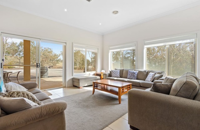 Escape to Barossa at Lambert Estate Retreat - Where comfort meets vineyard charm