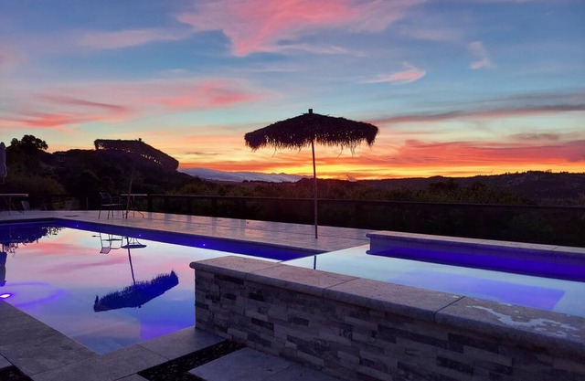 Casita De La Luna - Trailhead adjacent, hiking and cyclist's paradise, Huge View