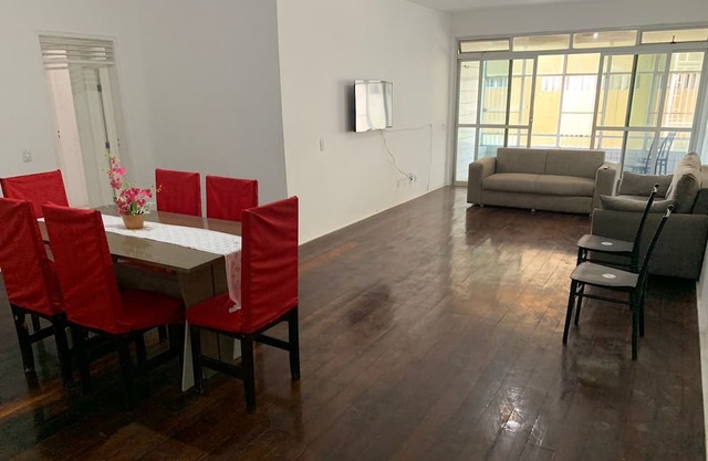 Grandioso Apartamento na Praia do Futuro com Vista Para o Mar