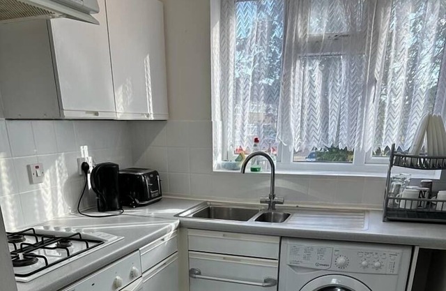 Cosy 2 Bed House!