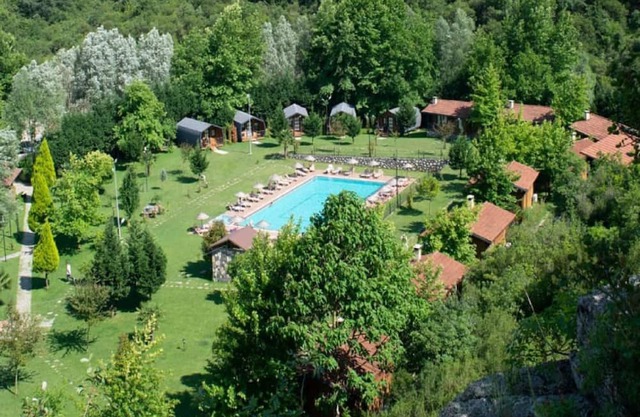 Tranquil Studio w Pool and Garden in Nature