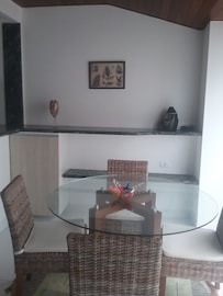 Flat Four Seasons 20 meters from the beach