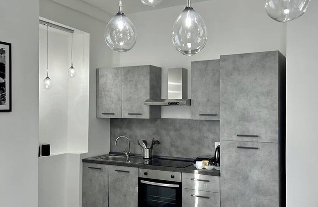 De Mio's Apartment