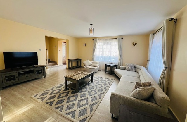 Elegant 4BR Villa with Private Pool near JKIA – Greenpark, Athi River