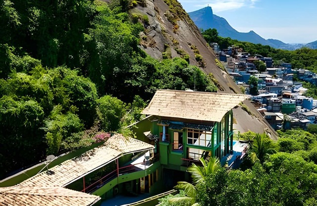 ADV007 Villa for 7 with 360° views of all of Rio