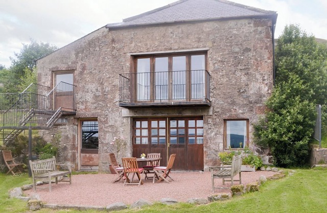 3 bedroom accommodation in Dumfries
