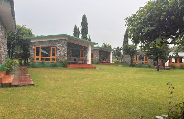 Corbett Wildernest Resort
