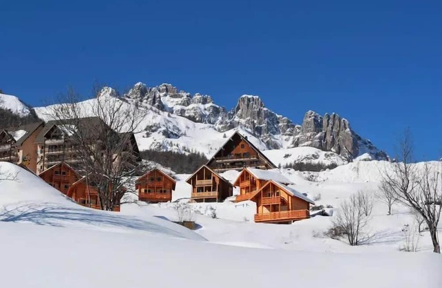 Comete Residence - Superb studio welcoming 4 people at Réallon