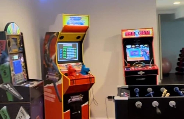 8BR | Kids Room, Game Room, Gym & Theater