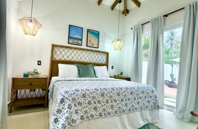 Charming 3-bedroom house with WiFi and AC in tranquil Amatecampo