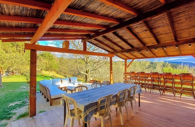 Nature escape with panoramic views, near Castellane and the Verdon lakes