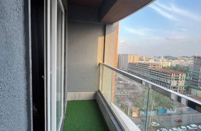 Vimannagar-Brand New 3bhk Fully Furnished aprtment
