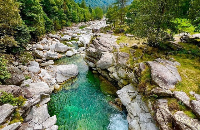 Marvelous 6-bedroom house in Verzasca