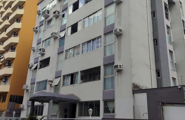 Cozy Apartment 300m from the Beach in Balneário Camboriú San Isidro Building!