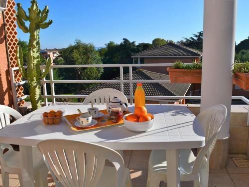 Appartement Le Lavandou, 4 pièces, 6 personnes - FR-1-251-343
