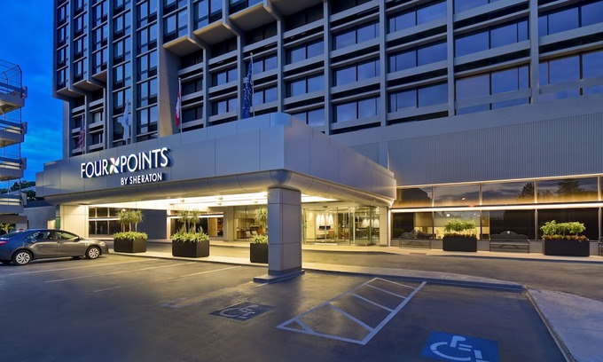 Newton Corner Hotel | Four Points by Sheraton Boston Newton