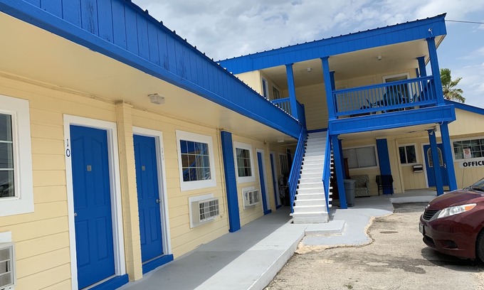Port O Connor Hotel | American Inn and Suites