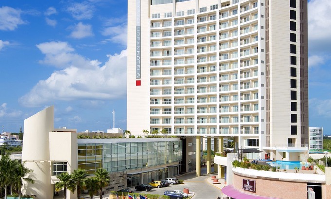 Downtown Cancun Hotel | Krystal Urban Cancun Centro