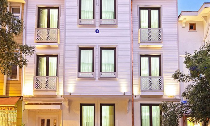 Sultanahmet Hotel | Azade Suites