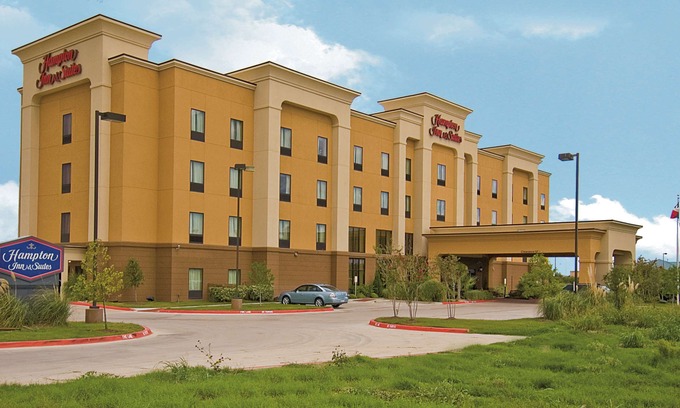 Buda Hotel | Hampton Inn & Suites Austin South/Buda